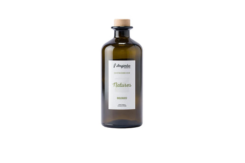 Bio-Olivenöl extra nativ aus Sizilien in dunkler Glasflasche von erassential