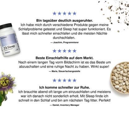 Erfahrungsberichte von Sleep supplement auf weißen Hintergrund mit natürlichen Inhaltsstoffen eindekoriert