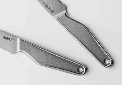 geschmiedetes Edelstahl Küchenmesser seitlich mit Griff aus Edelstahl, Edelstahl mit Struktur, Griff aus Edelstahl 
