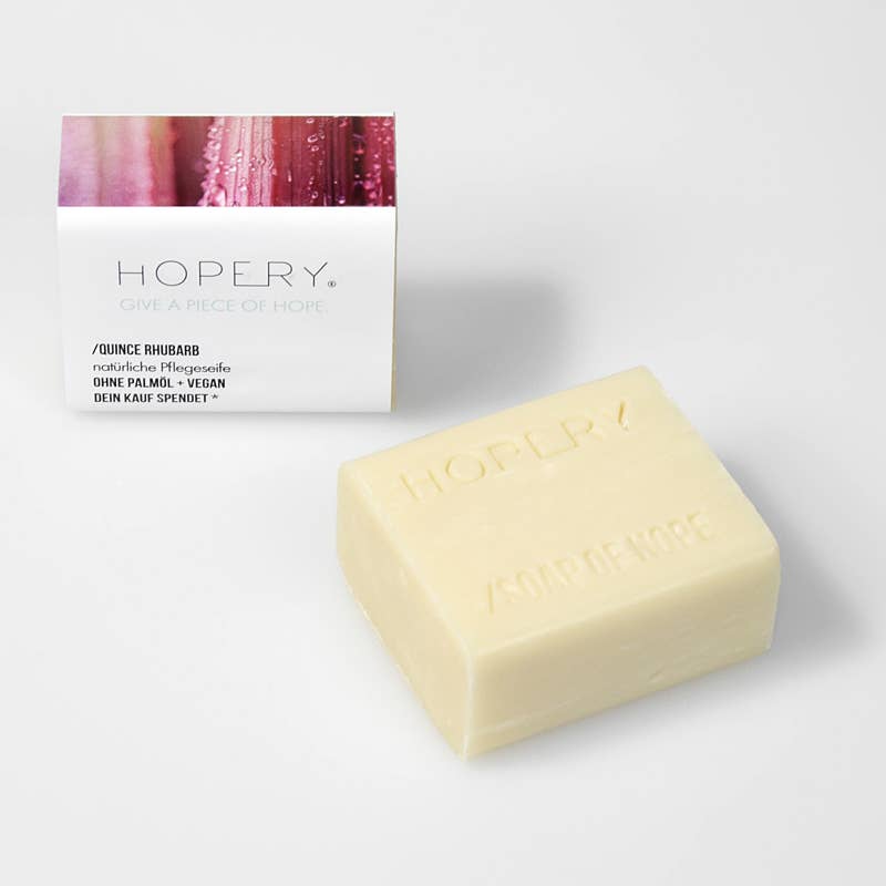 Hopery Seife Quitte Rhabarber in Recycling-Verpackung, Ansicht von vorne