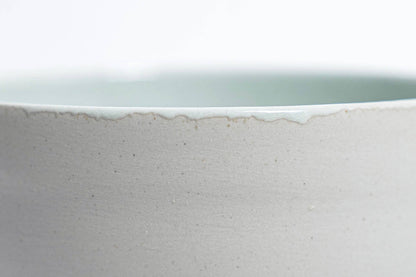 handgemachte Matcha Chawan Schale, Detail der Lackierung am Rand 